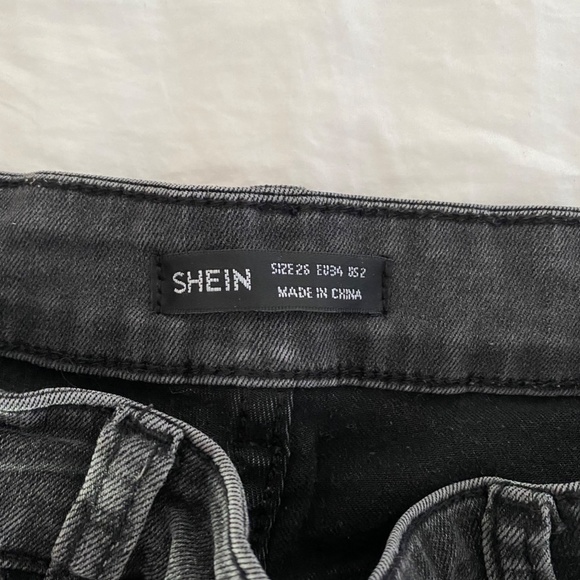 Jean évasé SHEIN - Picture 2 of 2